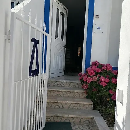 Local Familia Coelho בית נופש Quinta do Conde